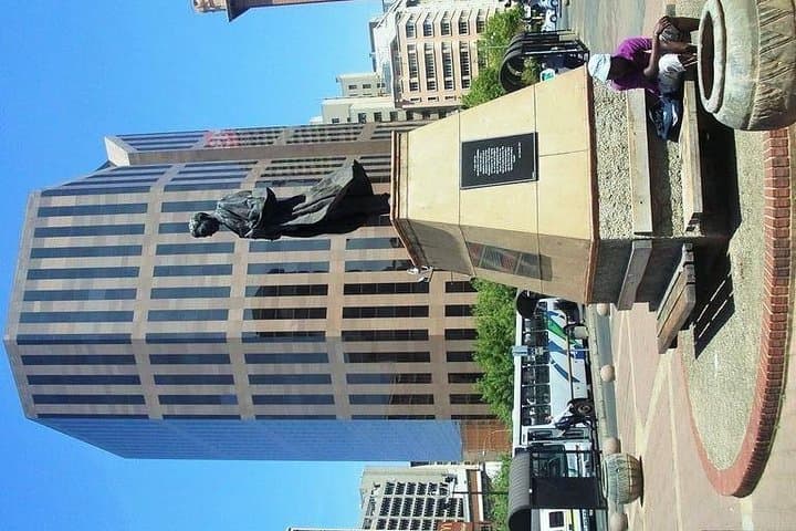 Johannesburg Experience: Apartheid Museum, Constitution Hill & City Highlights photo 6