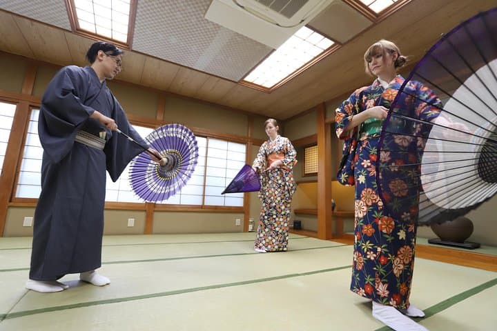 Move Like Noh: Japanese Dance & Kimono Experience in Yokohama photo 5