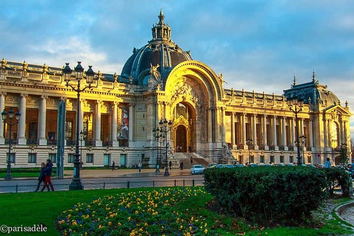 Customizable Private Paris Experiences — Eiffel Tower, Jazz & Pastry Tours photo 4