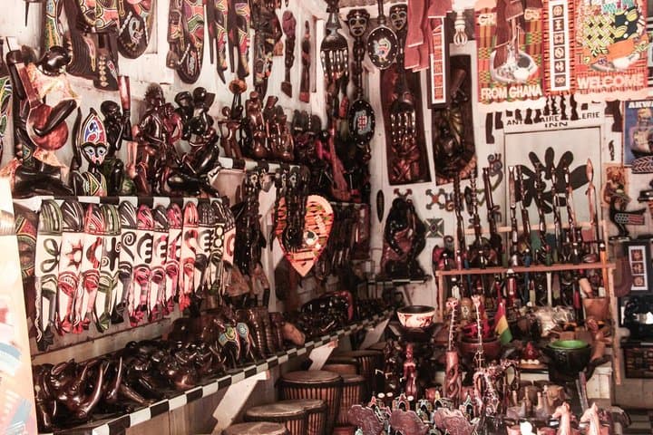 Accra Shopping Experience Tour: Bargains, Shea Butter & Local Crafts photo 5