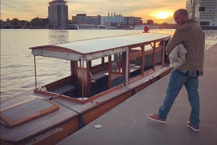 90-Minute Leemstar Electric Canal Cruise in Amsterdam — Small-Group Guided Tour