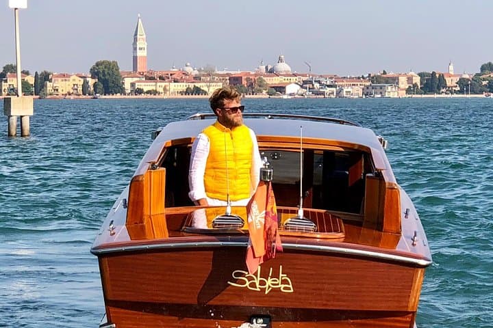 Grand Canal and Murano Boat Tour from San Marco — 2-3 Hour Shared Experience photo 4