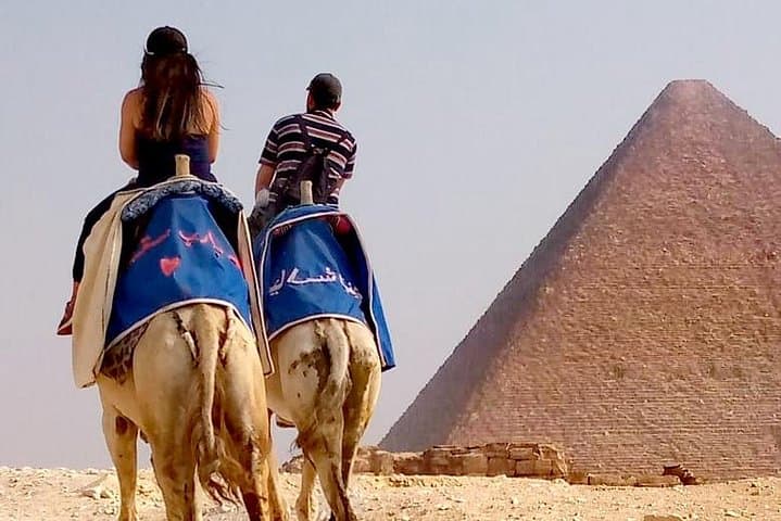 Giza Sunrise & Sunset Camel Ride — 2‑Hour Desert Tour at the Pyramids