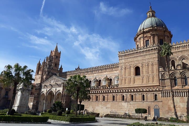 Discover the Heart of Palermo: Teatro Massimo, Markets & Hidden Churches photo 4