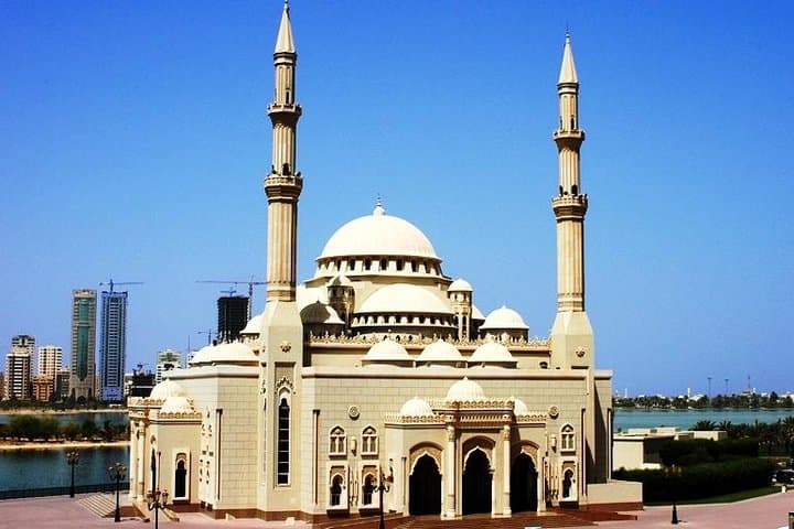 Sharjah City Sightseeing: Explore the Pearl of the Gulf from Dubai