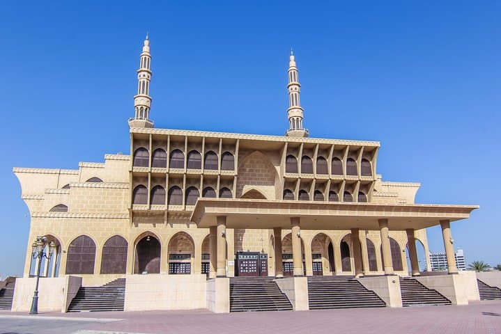 Sharjah City Sightseeing: Explore the Pearl of the Gulf from Dubai photo 6