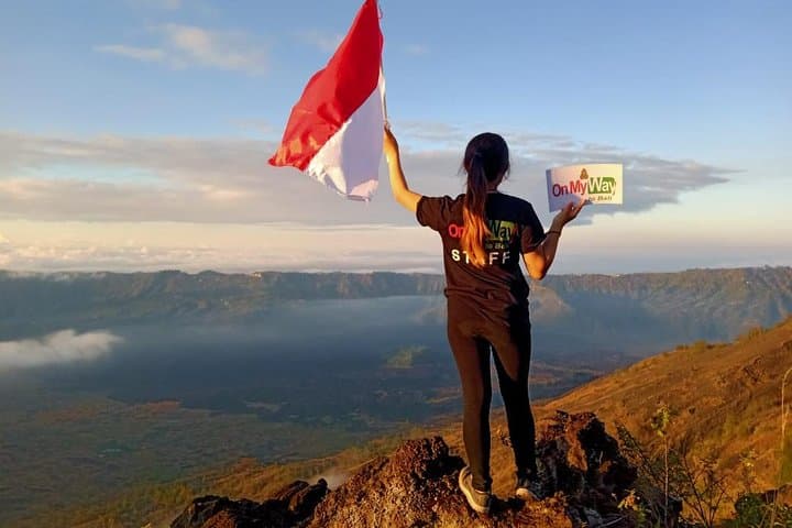Mount Batur Sunrise Trek: Watch Bali’s Volcano Sunrise from the Summit photo 6