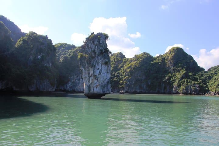 Full-Day Lan Ha & Ha Long Bay Boat Trip from Cat Ba with Captain Jack