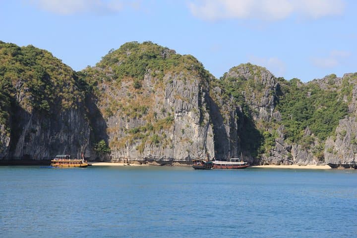 Full-Day Lan Ha & Ha Long Bay Boat Trip from Cat Ba with Captain Jack photo 5