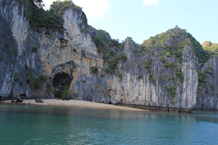 Full-Day Lan Ha & Ha Long Bay Boat Trip from Cat Ba with Captain Jack photo 6