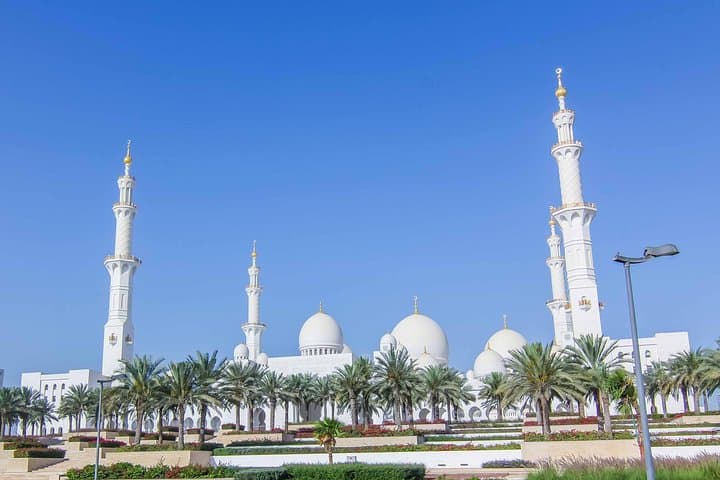 Private Abu Dhabi Tour: Louvre Abu Dhabi, Sheikh Zayed Grand Mosque & 5-Star Lunch photo 1