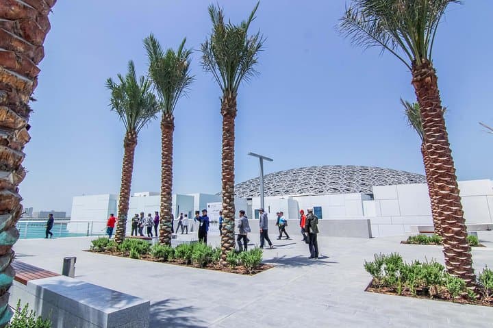 abu-dhabi-louvre-and-sheikh-zayed-grand-mosque-highlights-with-5-star-lunch photo 4