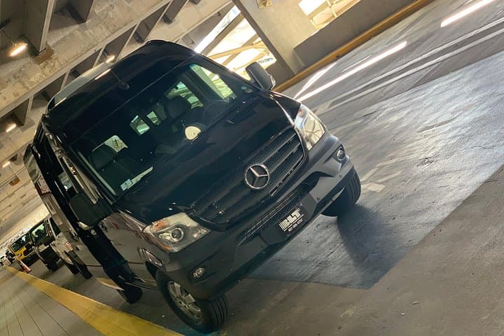 Port Canaveral to Orlando Airport: Private 11‑Passenger Van Transfer photo 1