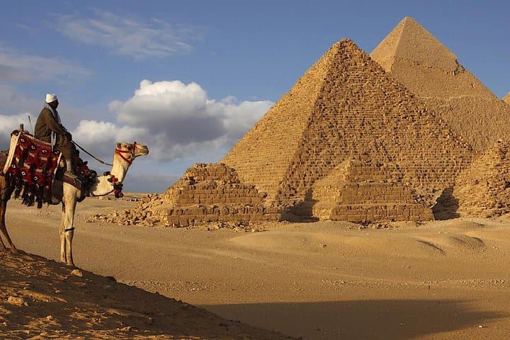 Cairo Day Tour: Giza Pyramids, Old Cairo & Khan El Khalili photo 3