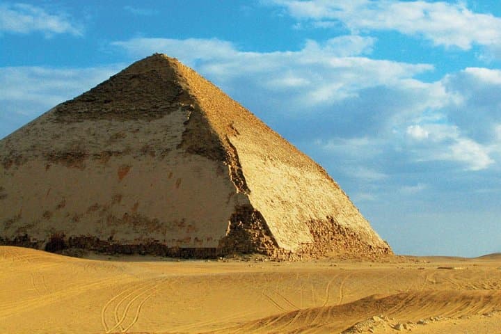 Full-Day Private Tour: Giza, Dahshur, Saqqara & Memphis Pyramids photo 5