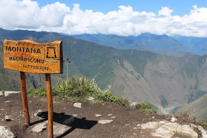 Inca Jungle Trail: 4-Day Machu Picchu Adventure with Biking, Rafting & Zipline photo 4