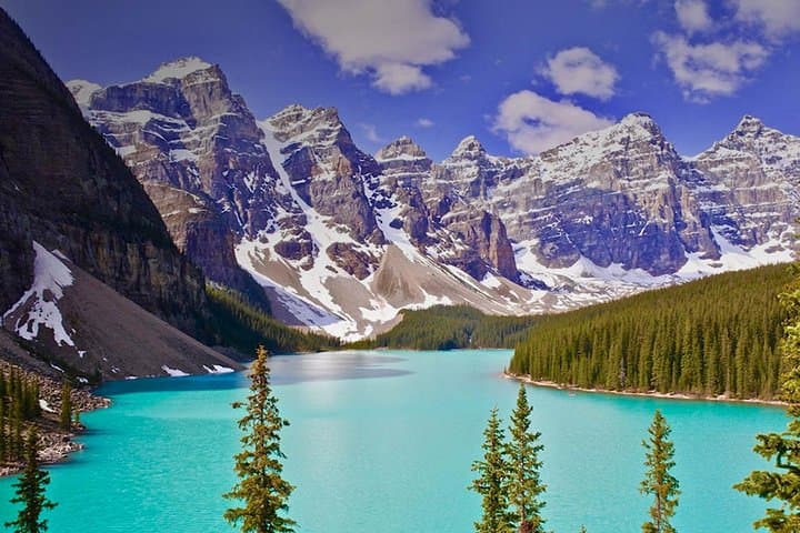 Lake Louise and Banff Day Trip — Explore the Alberta Rockies in a Day