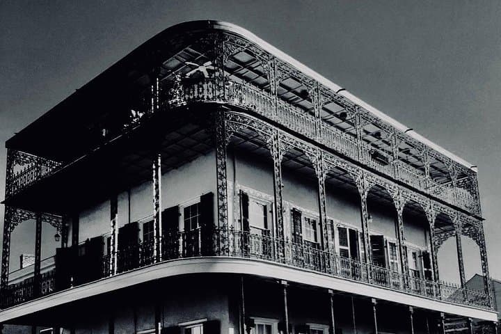 Haunted French Quarter Walking Tour — New Orleans Ghost Walk (2-Hour Night Tour) photo 3
