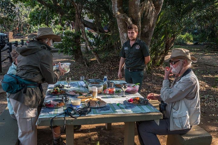 Full-day iSimangaliso Wetland Park Safari & Cape Vidal Snorkel photo 4