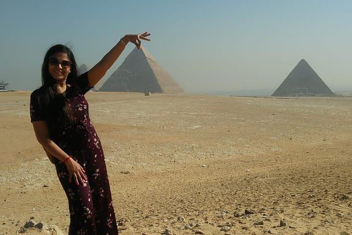 Private Day Trip to Giza Pyramids & Egyptian Museum with Sunset Camel Ride photo 2