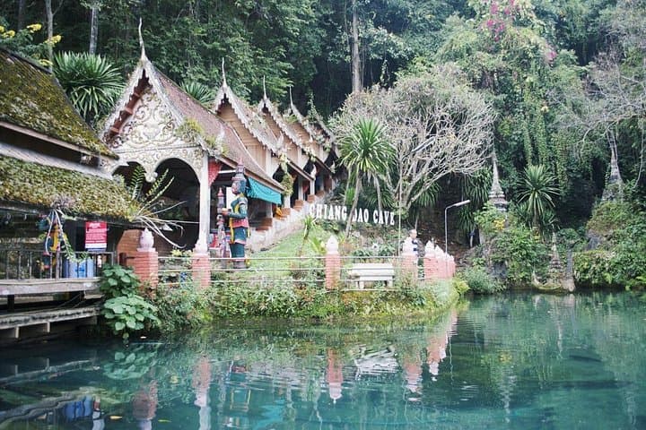 Chiang Mai to Chiang Rai: White Temple, Blue Temple & Long Neck Tribe Private Day Tour photo 4