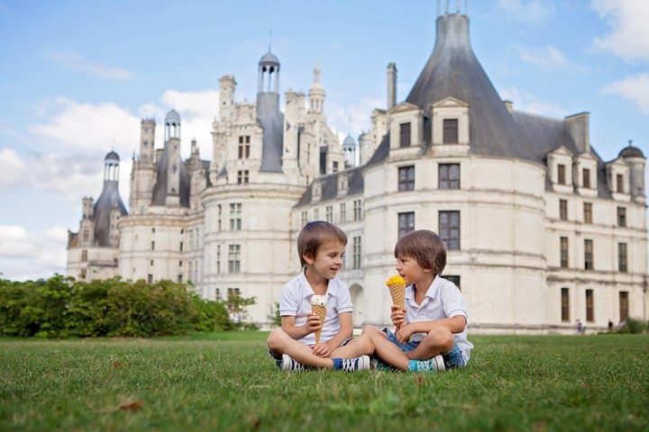 Loire Valley Castles Day Trip: Chambord, Chenonceau & Cheverny from Paris photo 2
