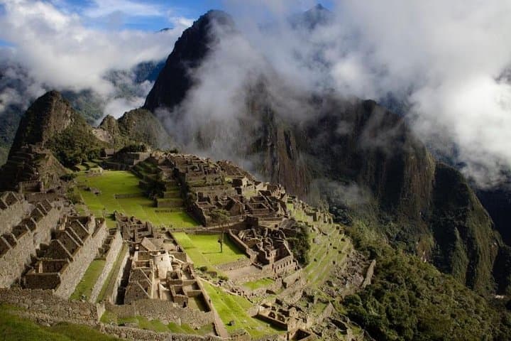 Inca Trail to Machu Picchu: Classic 4-Day Trek from Cusco photo 2
