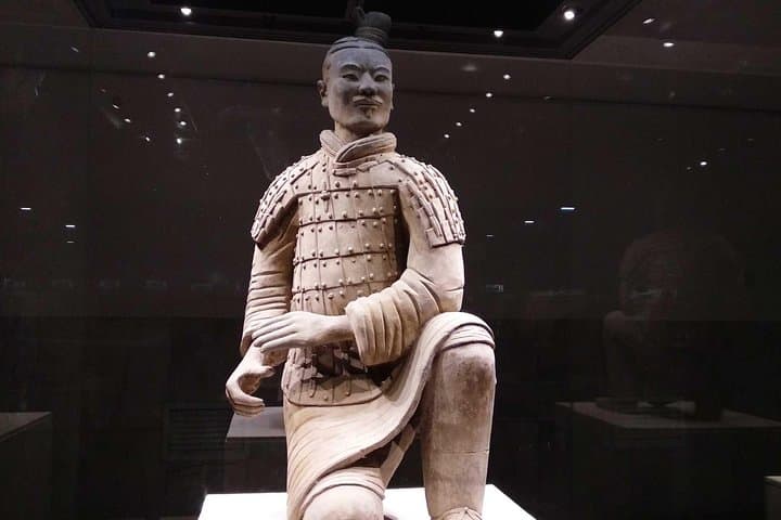 Xi'an Layover Terracotta Warriors Tour with Airport Transfer photo 4