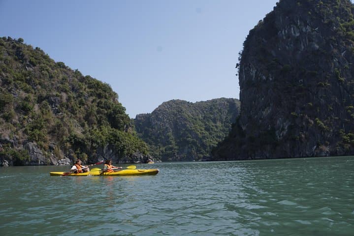 Lan Ha Bay Full-Day Boat & Kayak Adventure from Cat Ba photo 5