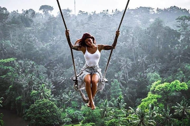 Full-Day Bali Swing and Waterfall Tour — Bali Swing, Kanto Lampo & Tegenungan photo 2
