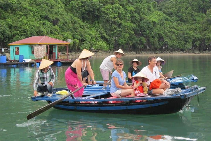 Renea Boutique 2D1N Bai Tu Long Bay Overnight Cruise photo 6