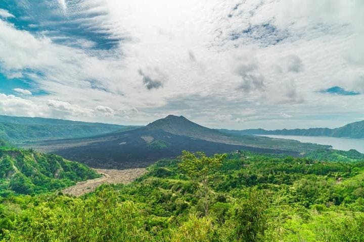 Bali Swing & Kintamani Volcano Day Tour: Ubud Swings, Mount Batur Views and Tirta Empul photo 6