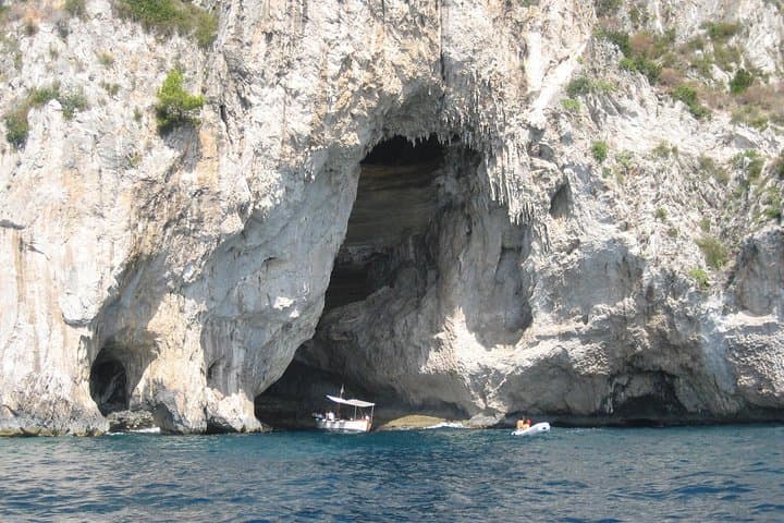 Capri Private Boat Tour from Positano: Full-Day Luxury Boat Excursion to Capri photo 5
