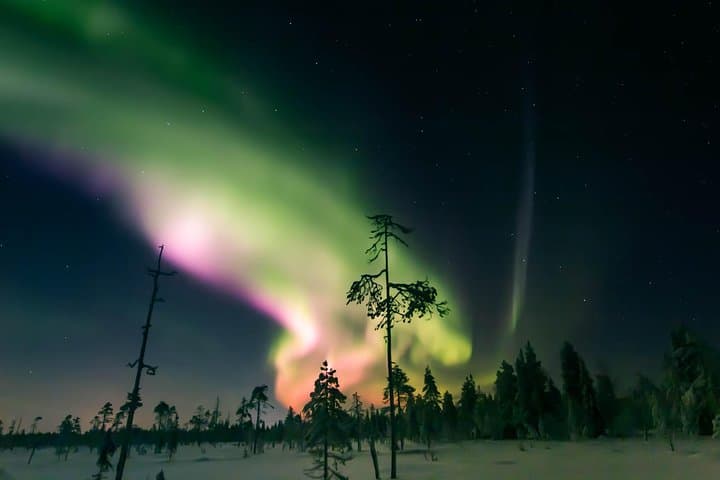 Capturing the Northern Lights in Pyhä: A Hands-On Aurora Photography Workshop photo 2