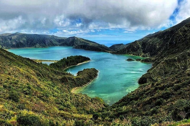 Sete Cidades to Lagoa do Fogo — Full-Day Van Tour from Ponta Delgada photo 2