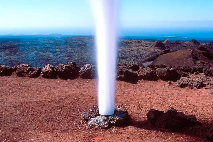 Timanfaya Volcano Tour & Camel Ride — Half-Day South Lanzarote Adventure photo 3