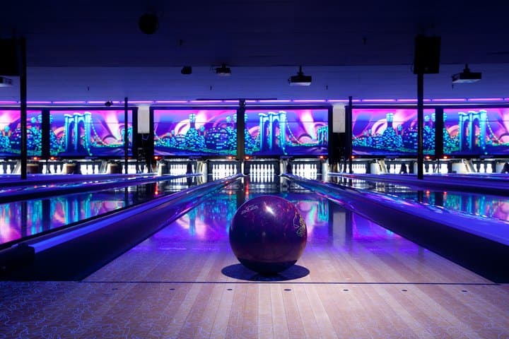 Perfect Night Start: One-Hour Ten-Pin Bowling in Tallinn photo 2