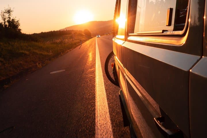 Smooth Arrival: Private Transfer from JFK to Manhattan Hotels