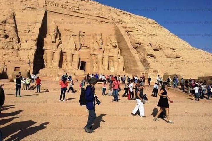 3-Day Nile Cruise from Aswan to Luxor — Temples, Ballooning & River Life
