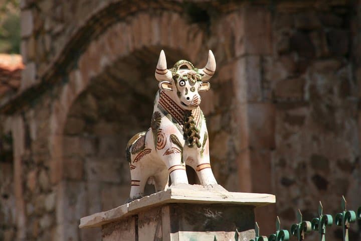 Cusco Culture & History: Qoricancha, San Pedro Market & Sacsayhuamán City Tour photo 5