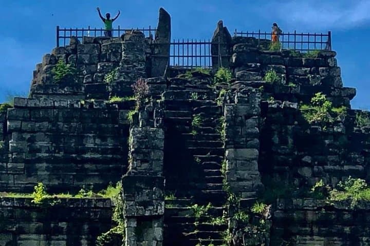 Siem Reap to Beng Mealea and Koh Ker: Day Tour to Cambodia's Lost Khmer Capitals photo 3