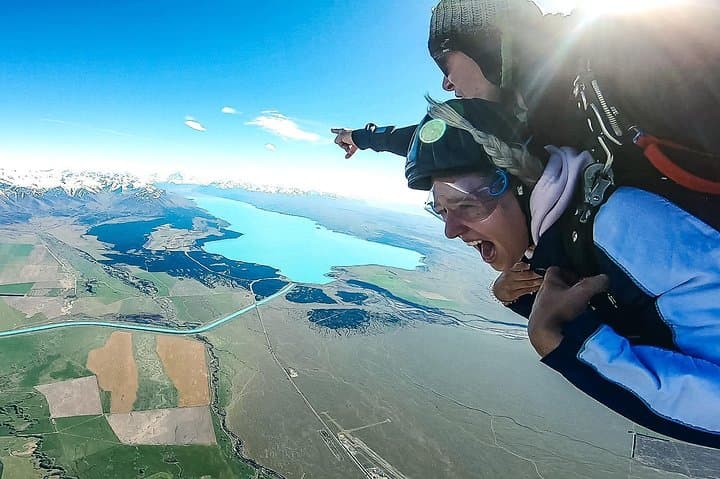 Skydive Mt Cook: Tandem Jump from 16,500ft Over Lake Pukaki photo 2