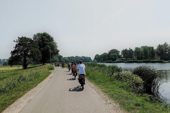 Amsterdam Countryside E-Bike Tour: Cheese, Clogs & Windmills photo 3