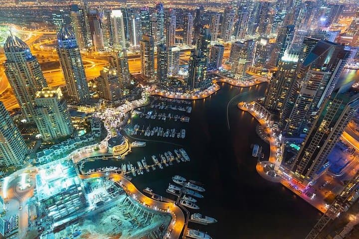 Evening Dhow Dinner Cruise in Dubai Marina: Skyline, Palm & Tanura Show photo 5