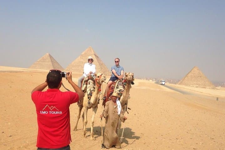 3-Day Private Guided Cairo Tour — Giza Pyramids, Saqqara & Old Cairo