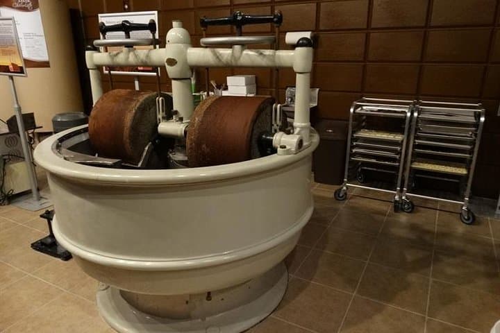 Orlando's Chocolate Kingdom: Factory Adventure Tour & Bean-to-Bar Experience photo 6