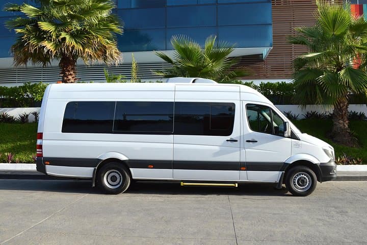 Punta Cana Private Airport Transfer: Stress-Free Round-Trip Transport photo 2
