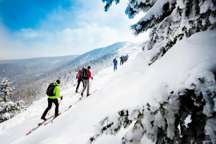 Advanced 8-hour Ski Tour in Poland's Tatra Mountains photo 2