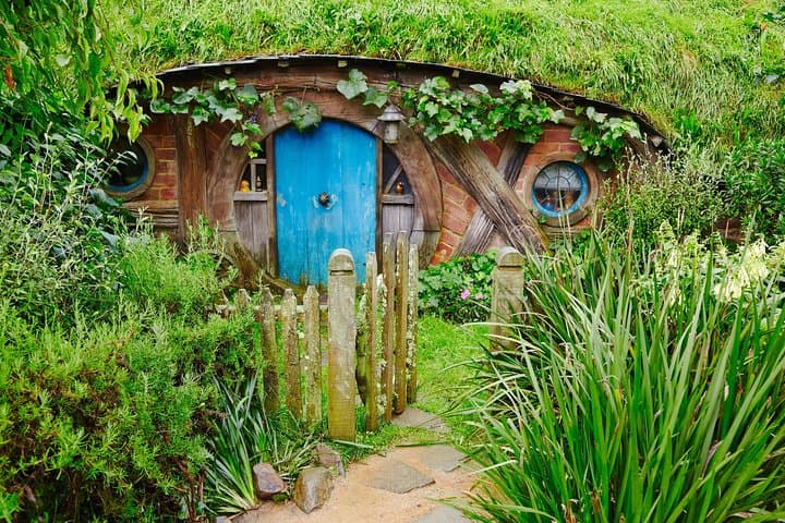 Private Hobbiton Movie Set Tour from Auckland — Full-Day Guided Shire Experience photo 2