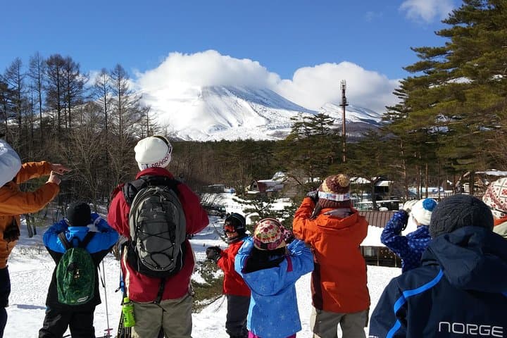 Snowshoeing Beneath Mt. Asama: Karuizawa Guided Winter Trek photo 5